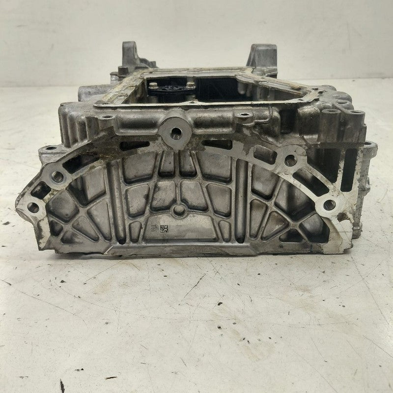 Upper Engine Oil Pan 3.6L Fits 16-20 Cadillac CT6