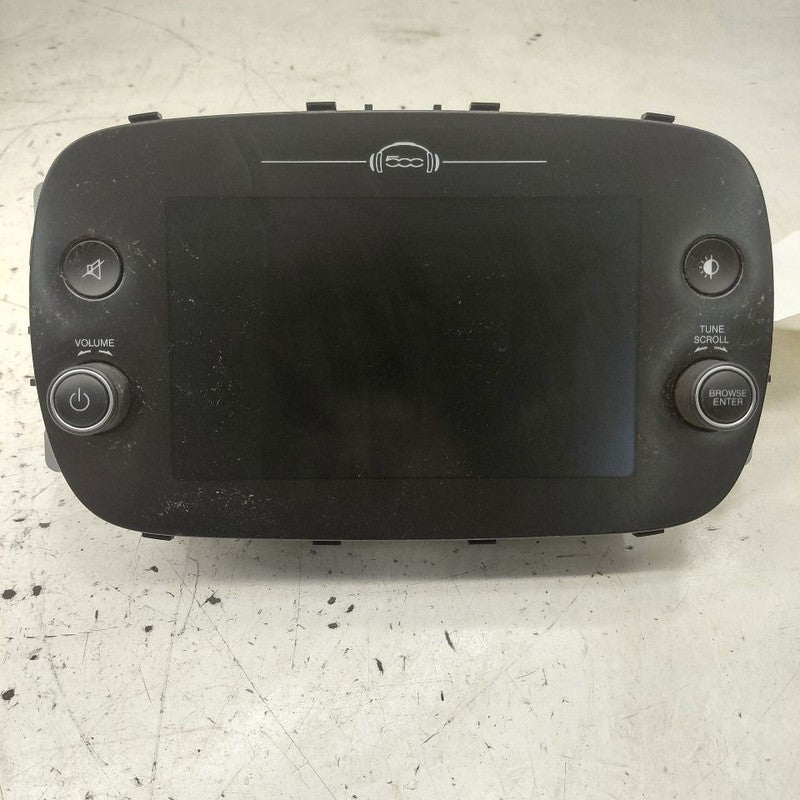 2018 Fiat 500 X Model Screen Display {7812HVP2RFP}