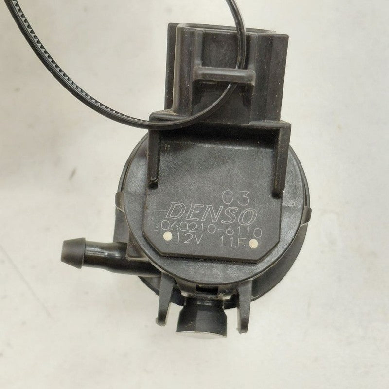 Subaru Crosstrek Windshield Washer Wash Fluid Reservoir Motor Pump Ele