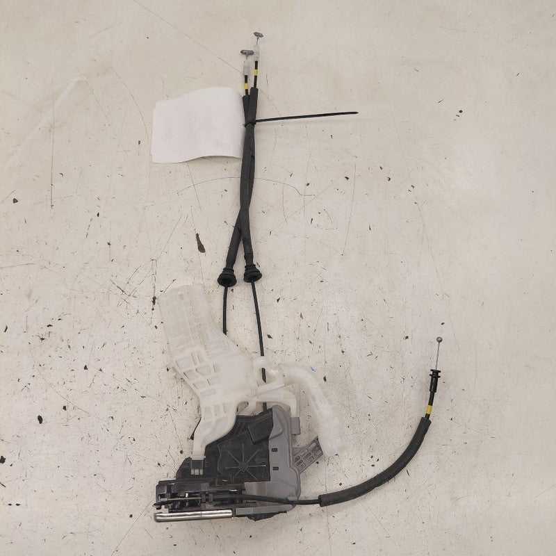 Kia Sorento Door Latch Lock Left Driver Rear  2018 2017 2016