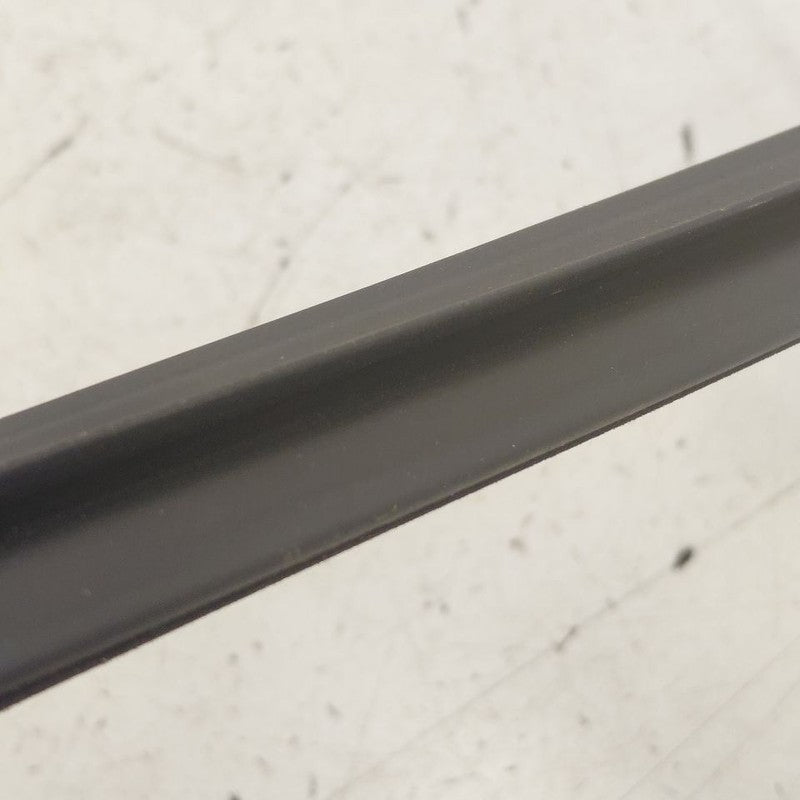Hyundai Veloster Right Rear Weather Strip Interior  2017 2016 2015 201