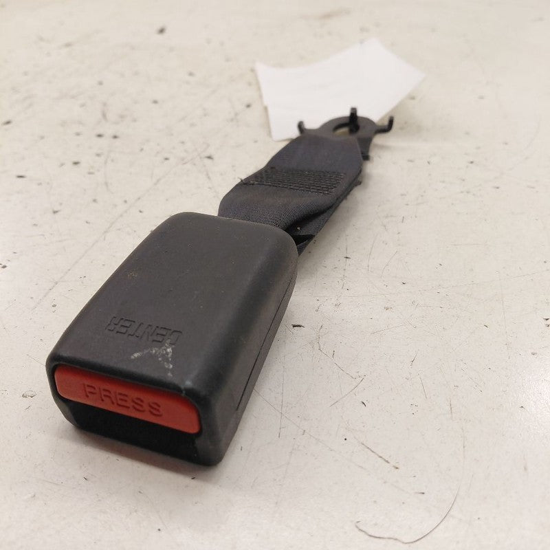 Kia Sorento Second Row Center Rear Seat Belt Buckle Latch 2018 2017 20