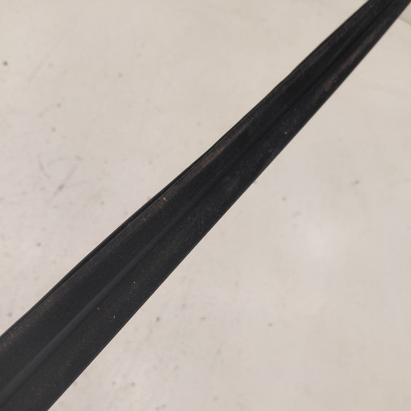 Ford Escape Left Front Weather Strip Interior  2020 2021 2022