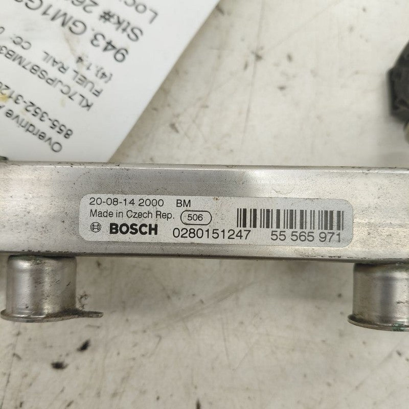 Chevy Trax Fuel Rail Injection Injector Mount Bar  2022 2021