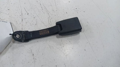 Subaru Forester Seat Belt Buckle Latch Right Passenger Rear Back  2017 2018
