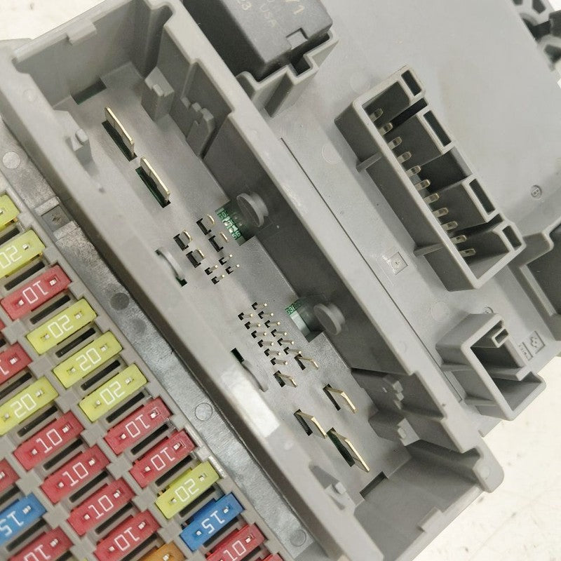 Honda CR-V Cabin Fuse Box Interior Inner Under Dash  2017 2018 2019