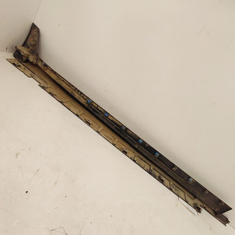 Chevy Volt Rocker Panel Trim Cover Molding Skirt Left Drivers  2019 20