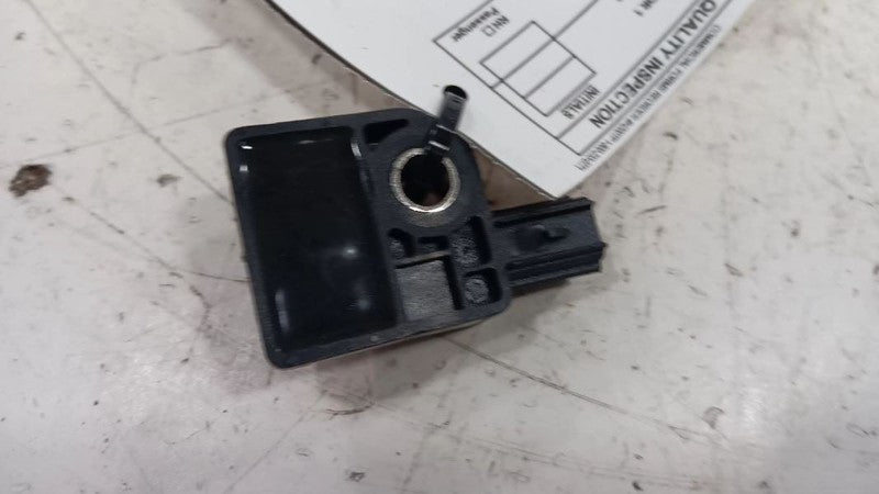 Hyundai Veloster Sensor  2012 2013 2014 2015  OEM