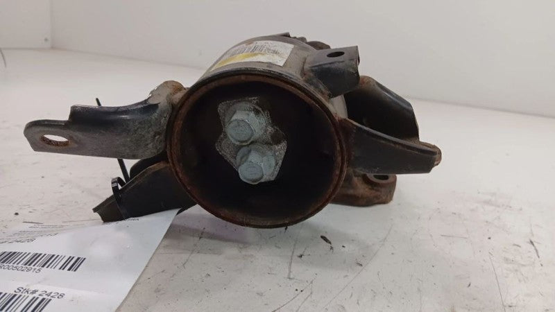 Hyundai Elantra Engine Motor Mount Left Driver  2011 2012 2013 2014 20