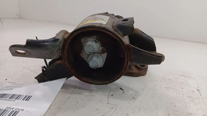 Hyundai Elantra Engine Motor Mount Left Driver  2011 2012 2013 2014 20
