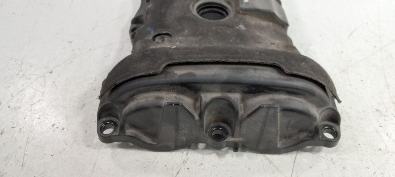 Cadillac CTS Right Engine Cylinder Head Valve Cover 2011 2012 2013 OEM