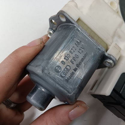 Fiat 500 Driver Left Front Power Window Motor 2016 2017 2018 OEM