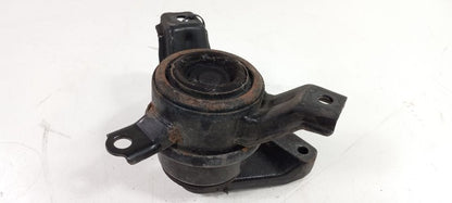 Kia Soul Engine Motor Mount Right Passenger 2012 2013 OEM