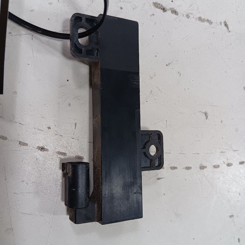 Jeep Compass Antenna Keyless Entry Module 68051315AB 2017 2018 2019 20