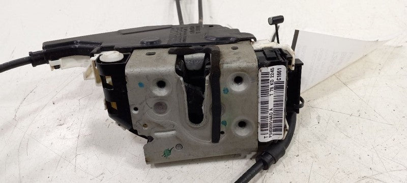 Chrysler 200 Door Latch Lock Right Passenger Rear 2015 2016 2017 OEM
