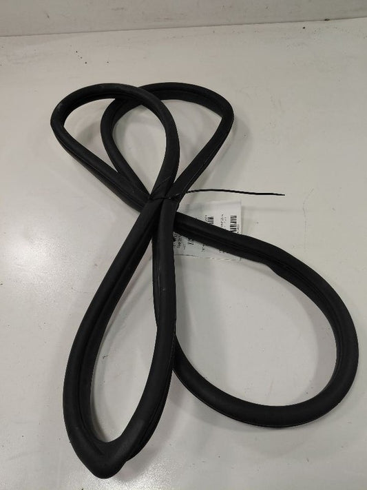 Hyundai Tucson On Body Door Jamb Seal Rear Right Passenger Back  2016 2017 2018