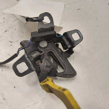 2018 Fiat 500 X Model Hood Latch
