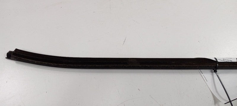 Kia Forte Door Glass Window Weather Strip Trim Front Right Passenger 2010 2011 