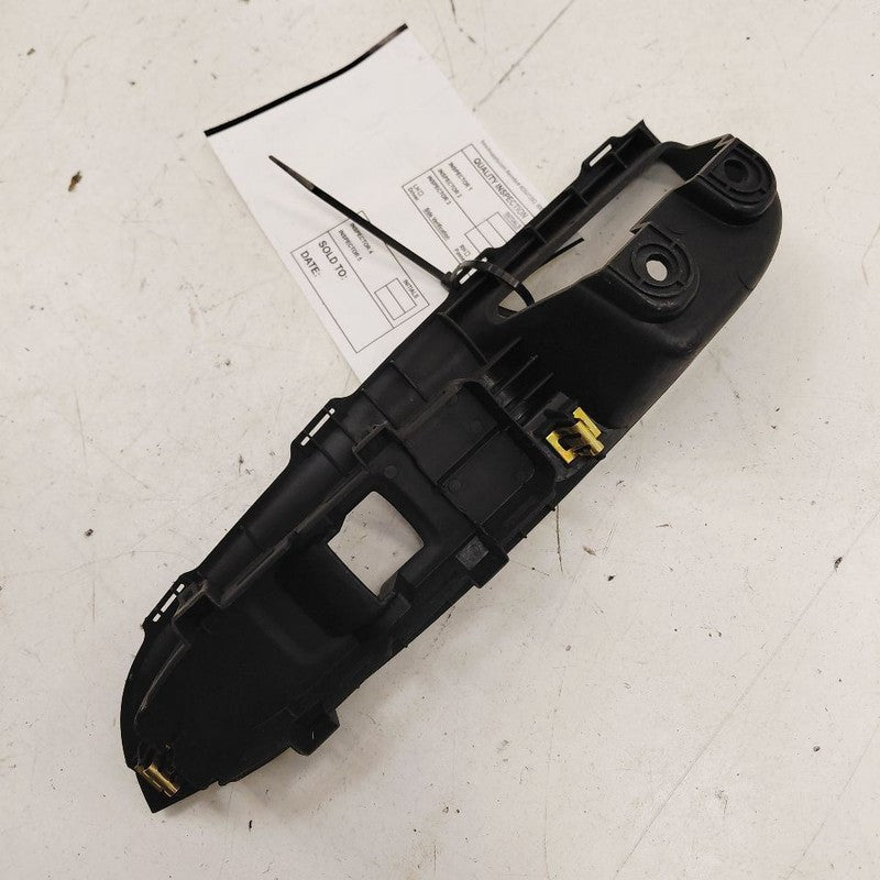 Chevy Volt Window Switch Bezel Trim Right Front 2019 2018 2017 2016 OE