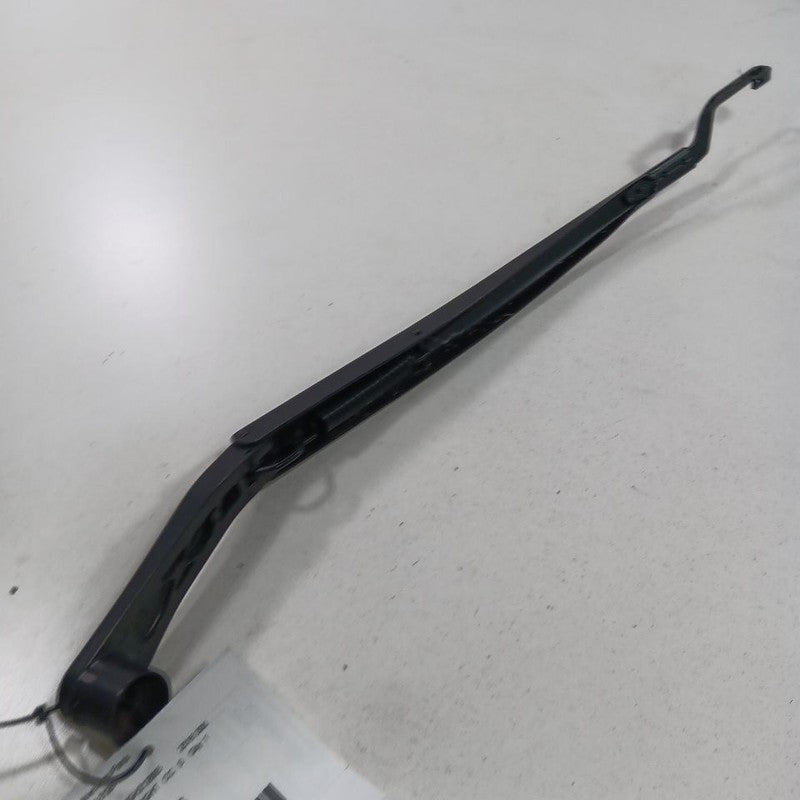Chrysler 300 Windshield Wiper Arm Right Passenger  2015 2016 2017 2018 2019