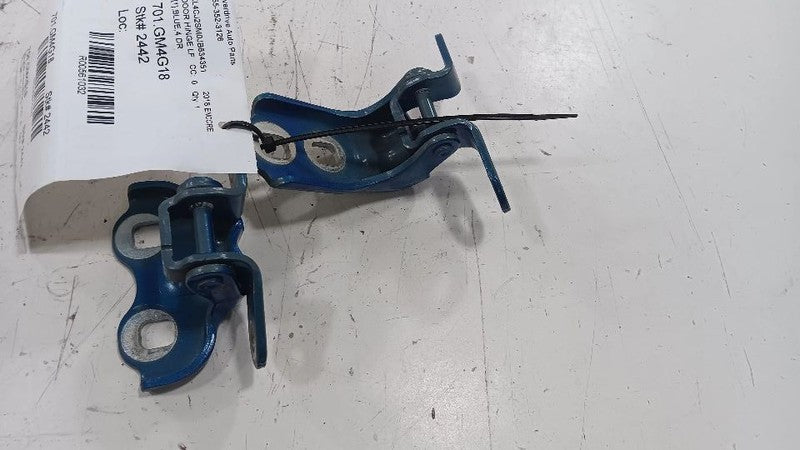 Buick Encore Door Hinge Set Left Front Driver  2016 2017 2018 2019