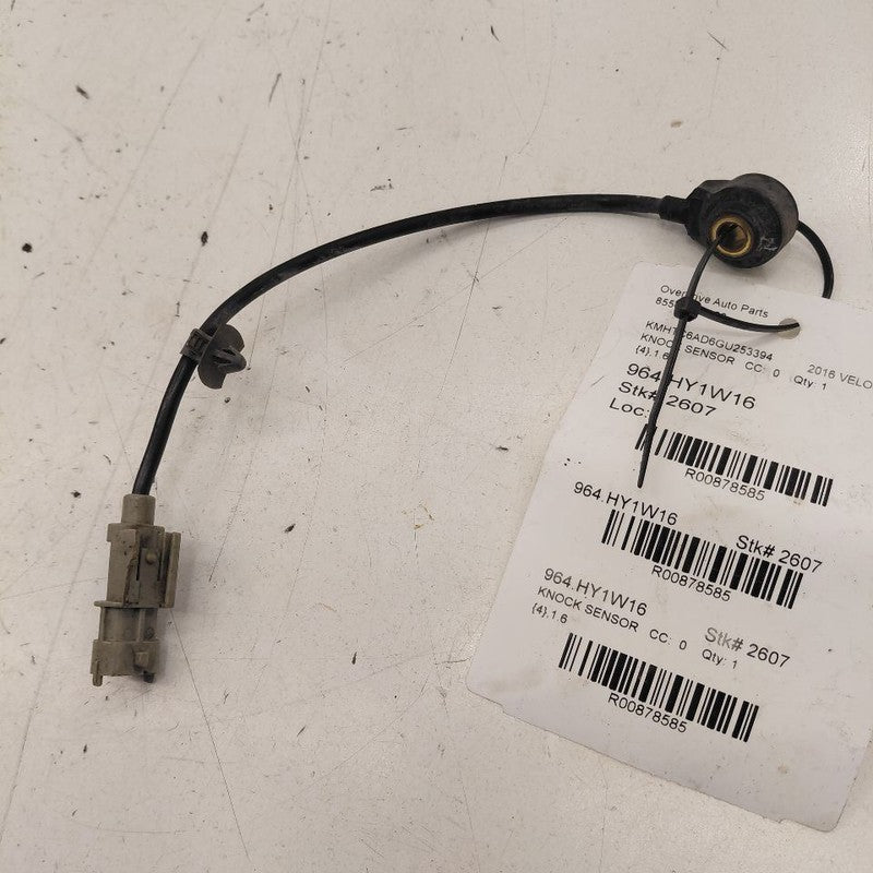 Hyundai Veloster Engine Knock Sensor  1.6 2017 2016 2015 2014