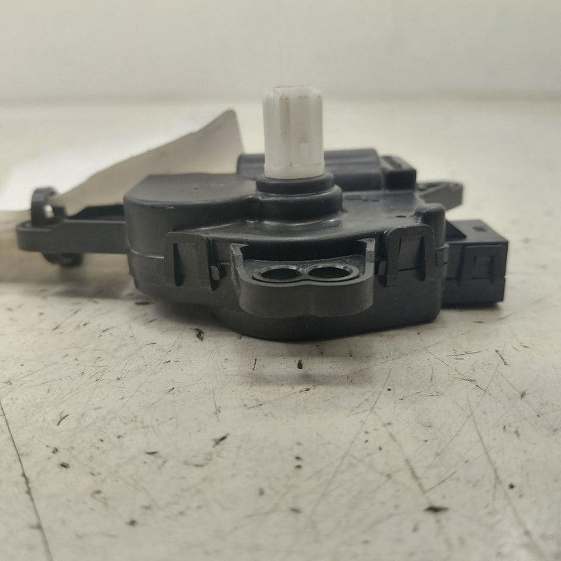 Kia Sorento Flap Door Motor Heater AC Door Actuator  2018 2017 2016