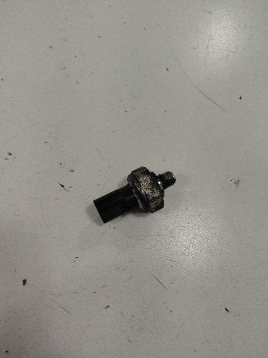 Nissan Altima Oil Pressure Sensor 2.5L 2017 2016