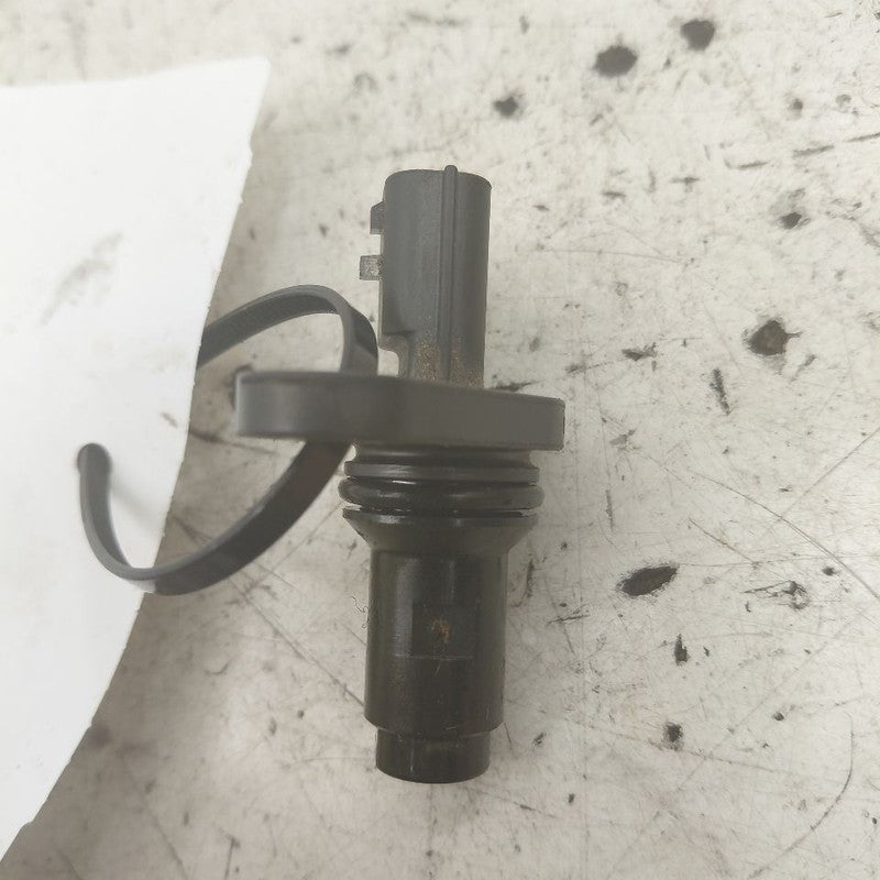 Nissan Versa Crankshaft Position Sensor  1.6 2019 2018 2017 2016