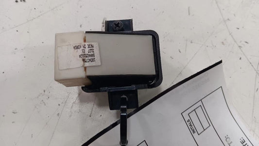 Buick Encore Seat Lumbar Switch  2016 2017 2018 2019