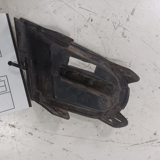 Chevy Trailblazer Front Bumper Fog Light Insert Bezel Right Passenger Side 2021