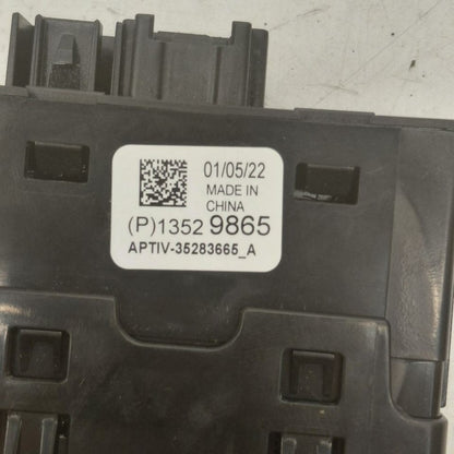 Buick Encore GX USB Plug In Hub Port  2022 2023 2024 2025