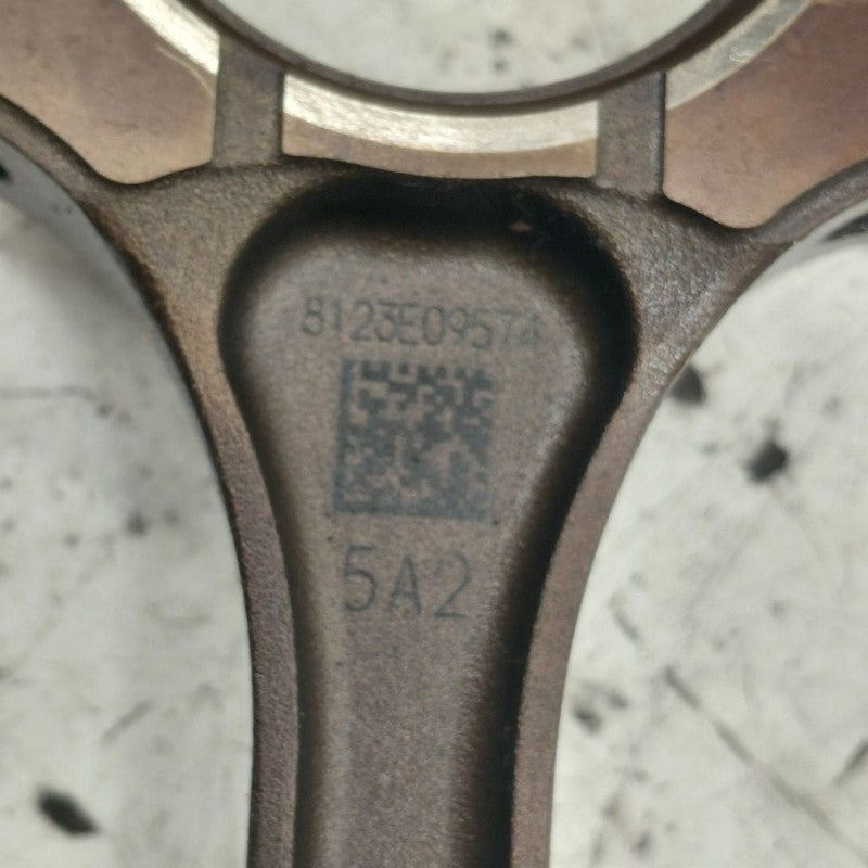 Honda CR-V Single Piston With Connecting Rod   2.4 2019 2018 2017
