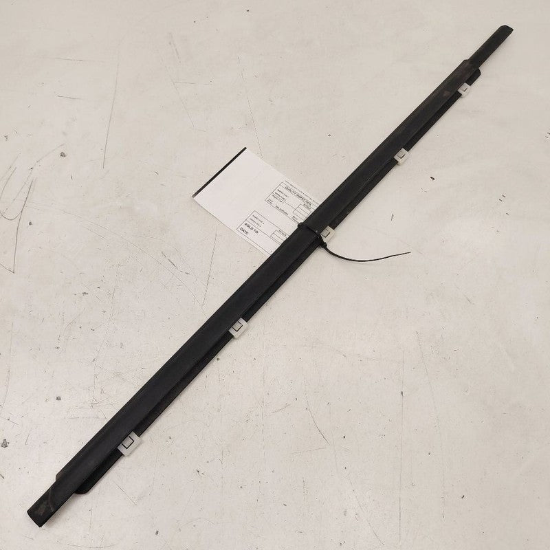 Kia Optima Door Glass Window Weather Strip Trim Front Left Driver  201