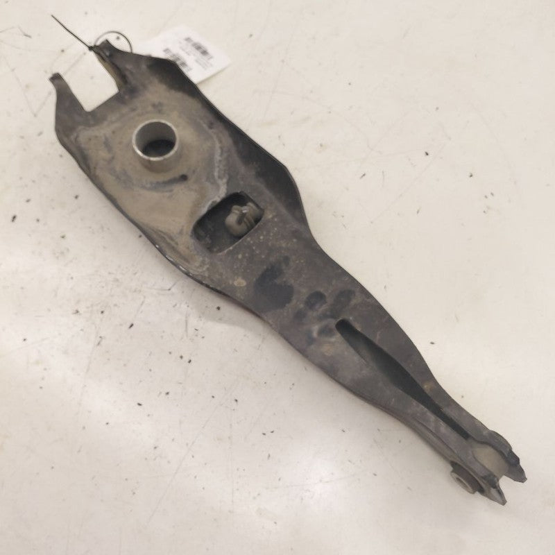 Lower Control Arm Rear Spring Control Arm Fits 14-23 Jeep Cherokee