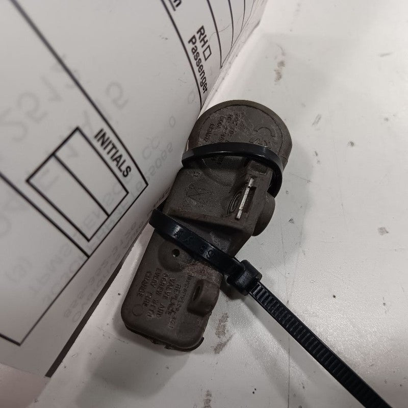 Fiat 500 TPMS Tire Pressure Monitor System Sensor 2017 2016 2015 2014 