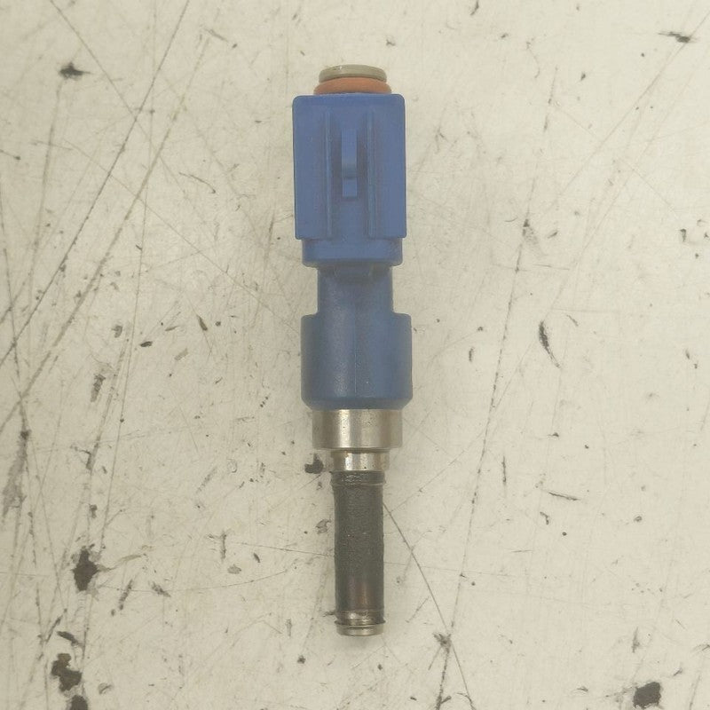 Upper Fuel Injection Injector Fits 22-25 Lexus NX350