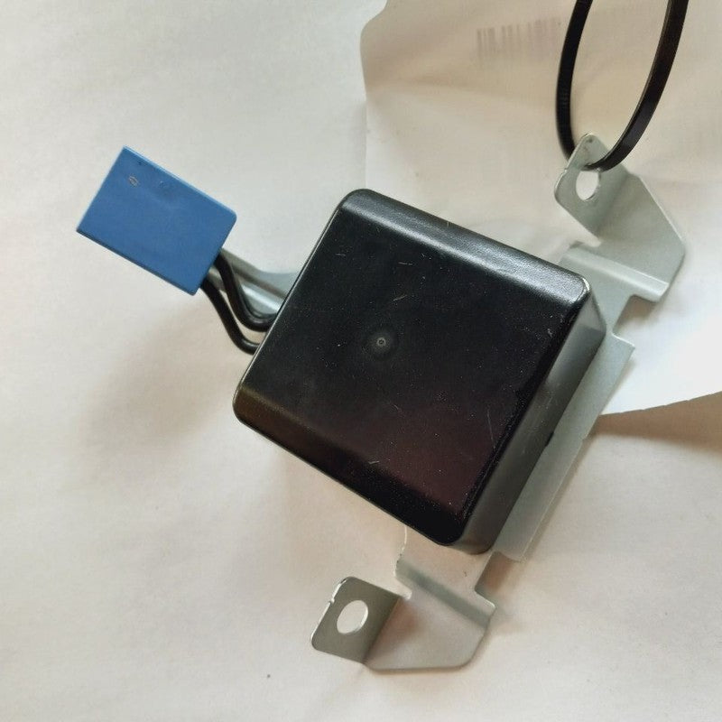 Mazda 3 Outer Mobile Phone Antenna Module {BDMD66T30} 2023 2022 2021