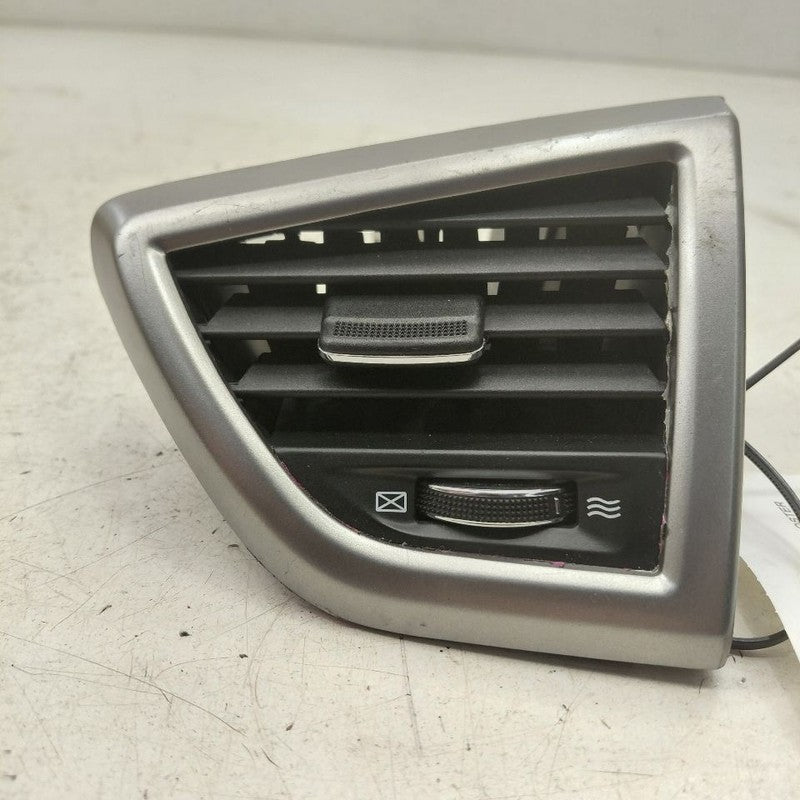 Hyundai Veloster Dash Air Vent Right Passenger  2017 2016 2015 2014