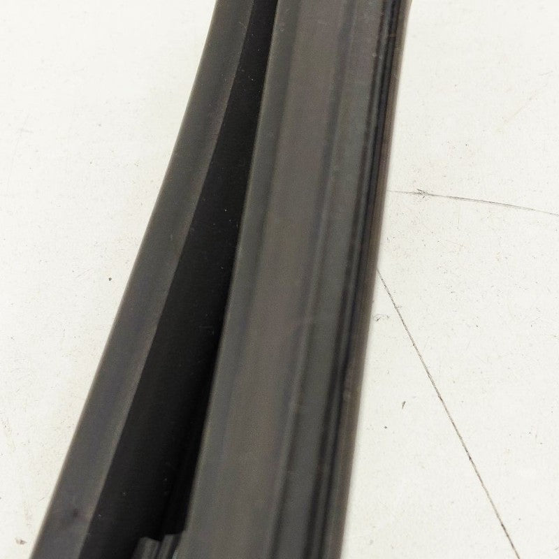 Nissan Versa Door Glass Window Seal Rubber Right Passenger Rear Back  
