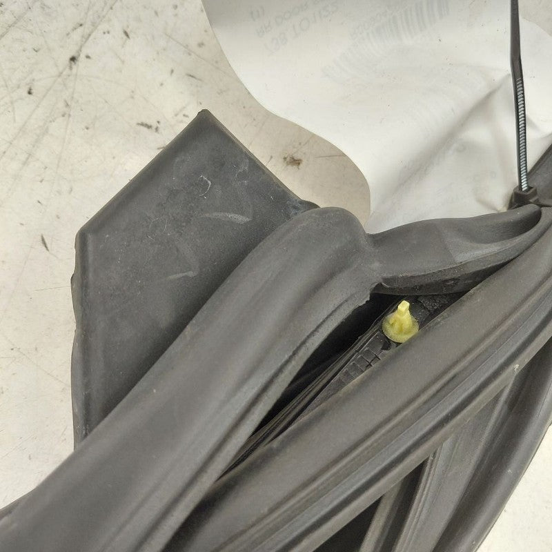 Toyota Prius On Door Seal Rubber Right Passenger Rear Back  2022 2021 