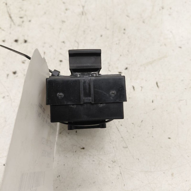 Chevy Trax Power Window Switch Right Passenger Front  2022 2021