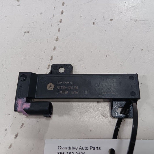 Jeep Compass Antenna Keyless Entry Module 68051315AB 2017 2018 2019 20