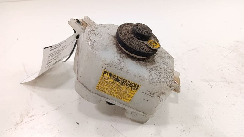 4705052310 Brake Master Cylinder Resivior Prius C VIN B3 7th And 8th Digit Fits 15 PRIUS