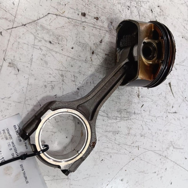 Ford Taurus Single Piston With Connecting Rod   2019 2018 2017 2016 20