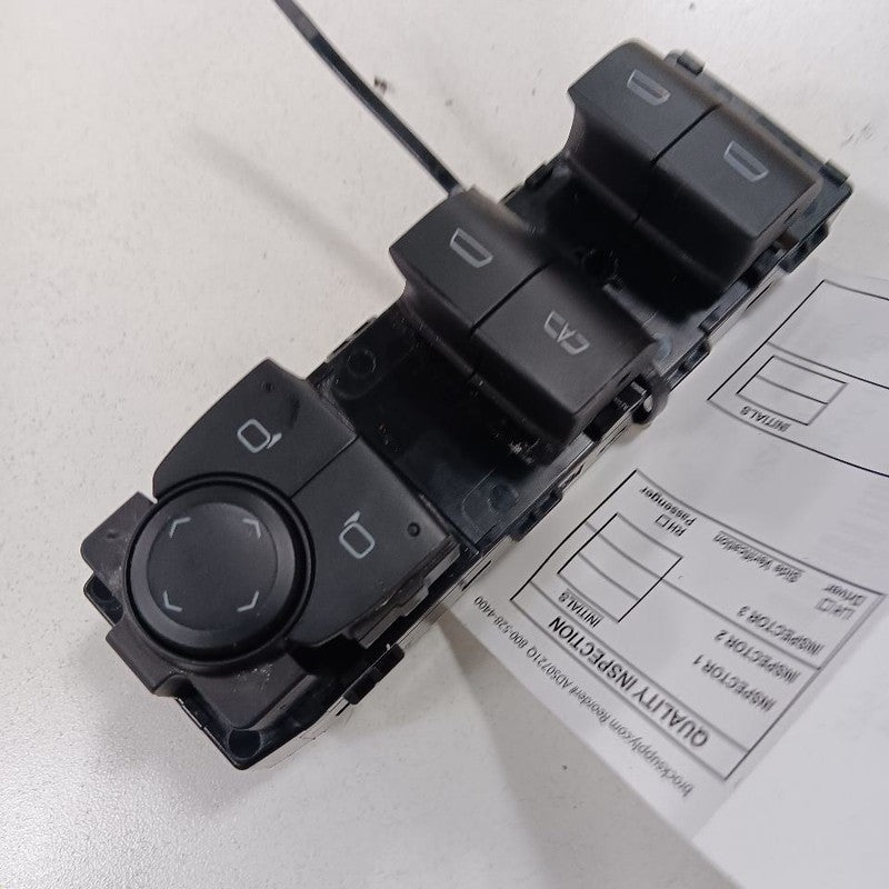 2025 GMC Acadia Driver's Front Door Master Switch
