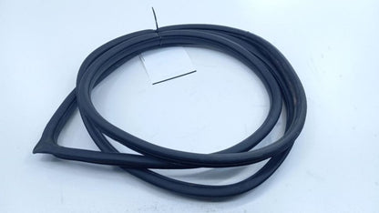 Nissan Versa On Body Door Jamb Seal Front Right Passenger 2008 2009 2010 2011 20