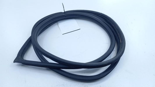 Nissan Versa On Body Door Jamb Seal Front Right Passenger 2008 2009 2010 2011 20