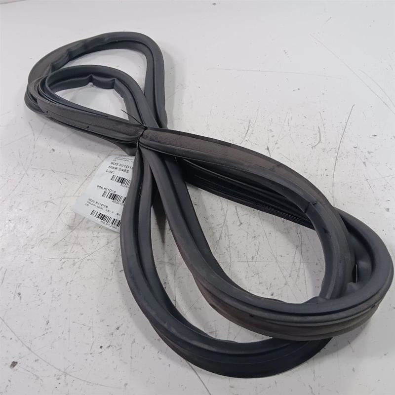 Kia Soul Trunk Lid Hatch Door Rear Back Rubber Seal  2017 2018 2019 OE