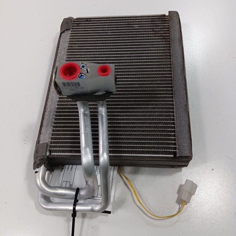 Air Conditioning AC Evaporator Plug-in Hybrid Phev 20-22 Mitsubishi Ou